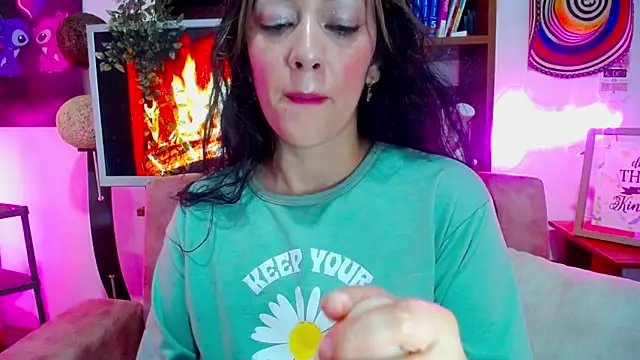CiaraaSweet online show from June 5, 2026, 6:52 am