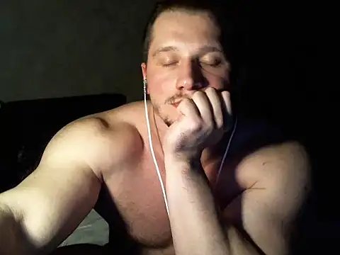 Snapshot of LionEdwin chatting on February 27, 2025, 2:21 am LionEdwin online show from February 27, 2025, 2:21 am