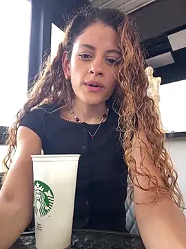 alana15 online show from November 3, 2025, 4:19 pm