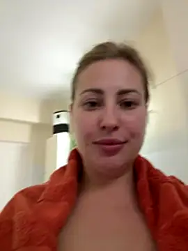 AlisaWhite online show from November 21, 2025, 2:27 pm