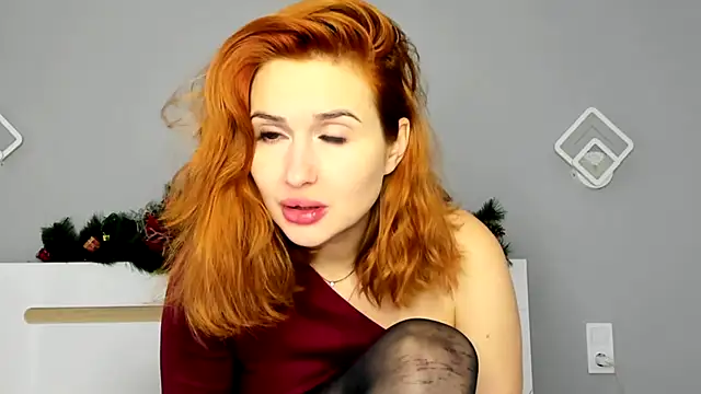 Snapshot of Red_Fairy_ chatting on January 6, 2025, 7:42 am Red Fairy online show from January 6, 2025, 7:42 am