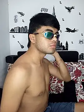 Snapshot of pinedasex777 chatting on March 10, 2025, 11:38 pm pinedasex777 online show from March 10, 2025, 11:38 pm