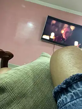 Snapshot of pinedasex777 chatting on September 10, 2025, 3:28 am pinedasex777 online show from September 10, 2025, 3:28 am