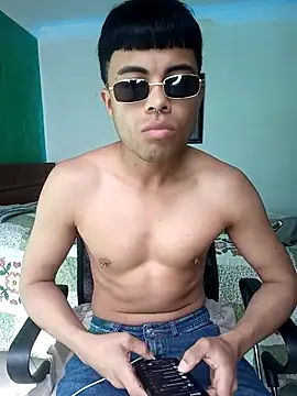 Snapshot of pinedasex777 chatting on September 11, 2025, 1:33 pm pinedasex777 online show from September 11, 2025, 1:33 pm