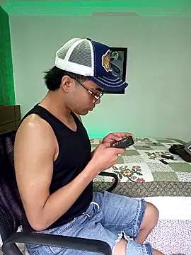 Snapshot of pinedasex777 chatting on September 16, 2025, 4:52 pm pinedasex777 online show from September 16, 2025, 4:52 pm