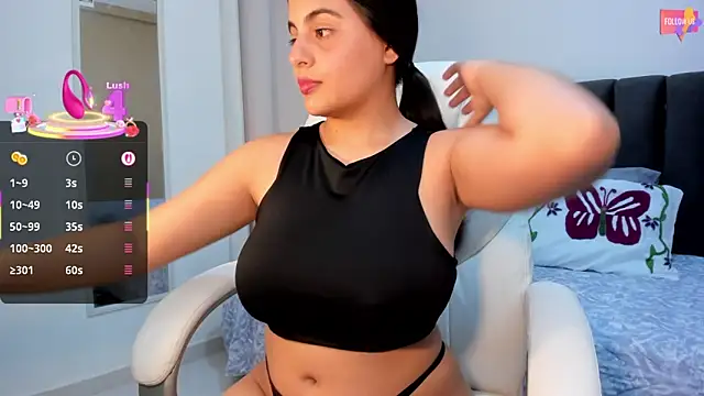 Karina 18  online show from February 12, 2025, 12:05 am