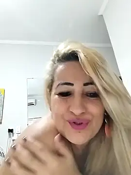 vivifernades online show from December 18, 2024, 11:34 am