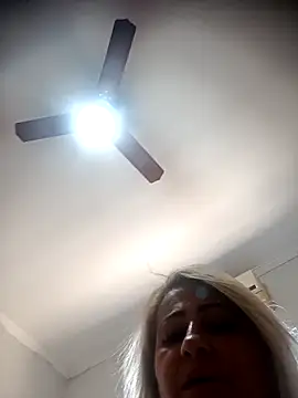 vivifernades online show from February 21, 2026, 12:17 pm