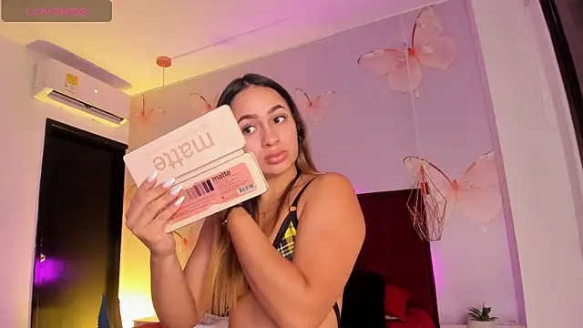 Vivi prinncess online show from September 8, 2025, 10:31 pm