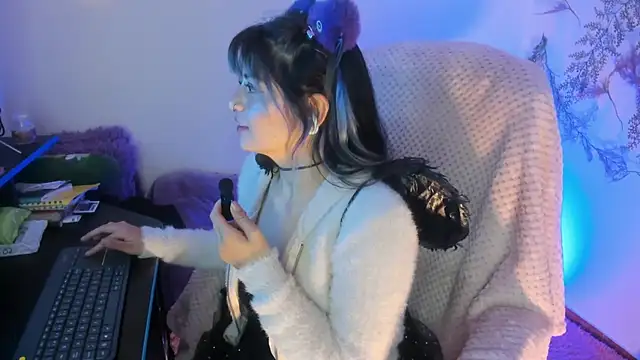 Sammysammy  online show from October 12, 2025, 7:40 am