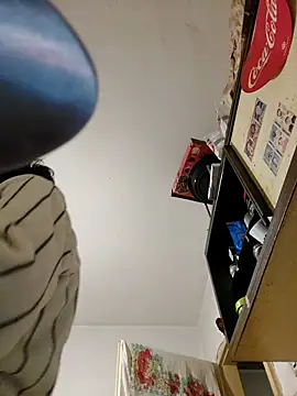 JoLeNe27 online show from September 27, 2025, 3:11 am