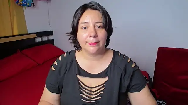 sexxy ticki online show from April 7, 2026, 9:37 pm