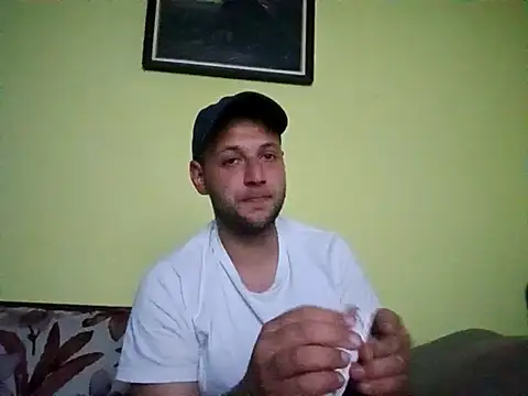 Flakka95 online show from September 23, 2025, 7:06 pm