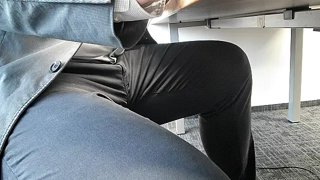 69bezfleku online show from November 13, 2025, 7:51 am