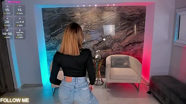 MelissaMoore  online show from February 9, 2026, 3:43 am