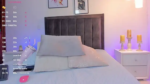 isa bunny online show from March 7, 2025, 3:29 am