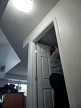 Canadian BBW online show from February 11, 2025, 11:22 pm