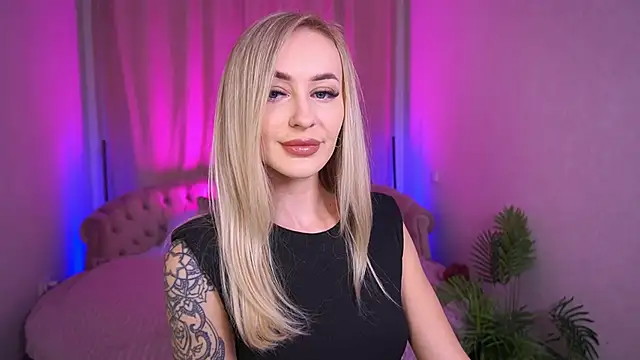 GraceCandy online show from November 2, 2025, 9:17 pm