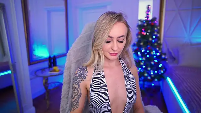 GraceCandy online show from December 20, 2025, 7:26 am