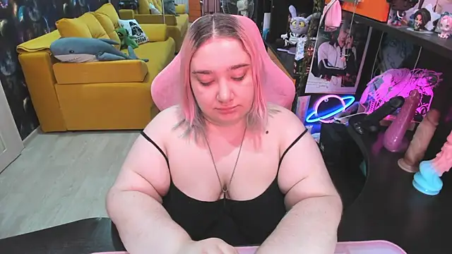 Snapshot of Softie_Sofy chatting on June 30, 2026, 2:34 am Softie Sofy online show from June 30, 2026, 2:34 am