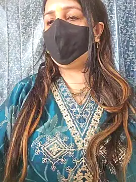 cute-tanvi online show from February 22, 2025, 5:23 am