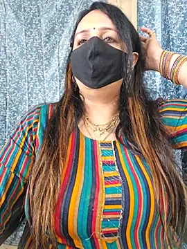 cute-tanvi online show from February 24, 2025, 7:55 am