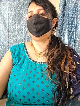 cute-tanvi online show from March 13, 2025, 5:00 am