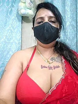 cute-tanvi online show from November 3, 2025, 1:34 pm