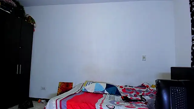 ares sexxx online show from October 3, 2025, 12:24 pm