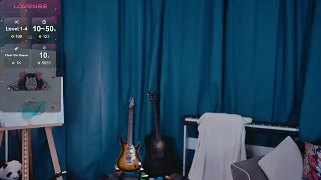 MadnessAlison online show from November 5, 2025, 3:01 pm