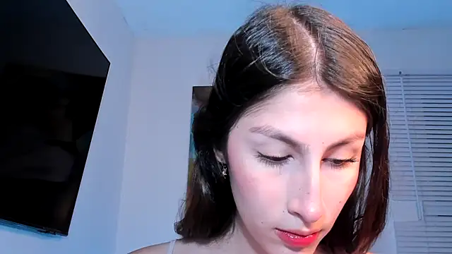 valeria gonzales  online show from December 17, 2024, 1:07 am