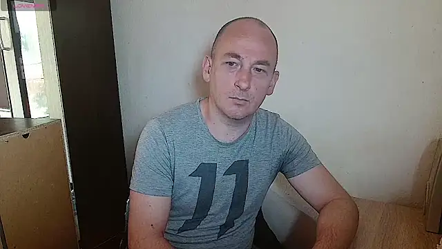 Johan   Barker online show from April 28, 2026, 10:42 am