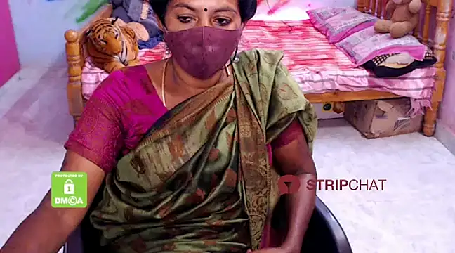 Snapshot of Novapol chatting on January 26, 2025, 5:44 pm Novapol online show from January 26, 2025, 5:44 pm