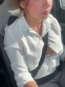 Hall 16 online show from October 6, 2025, 8:17 pm