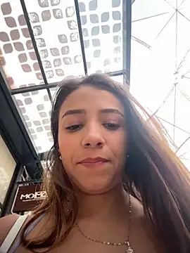 Hall 16 online show from October 9, 2025, 8:40 pm