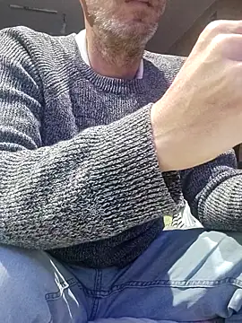 Snapshot of 207RCCam chatting on October 16, 2025, 9:38 pm 207RCCam online show from October 16, 2025, 9:38 pm