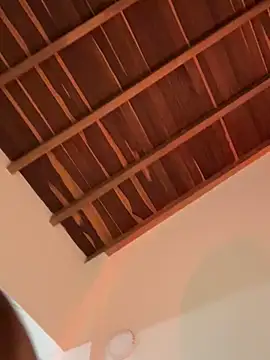 curchez  online show from March 5, 2025, 8:53 pm