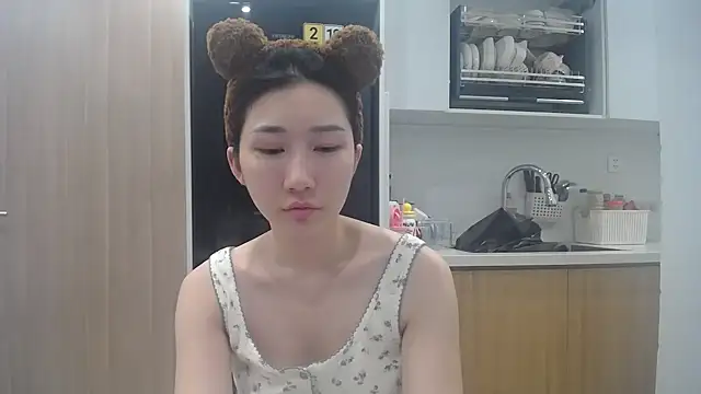 Snapshot of Asiagirll chatting on June 18, 2026, 3:38 pm Asiagirll online show from June 18, 2026, 3:38 pm