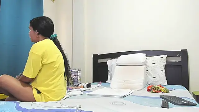 mara2020 69 online show from September 10, 2025, 2:28 pm