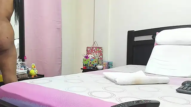 mara2020 69 online show from February 18, 2026, 12:34 pm