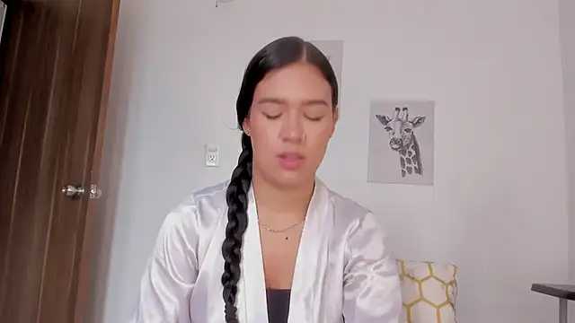 Hanna Risso online show from February 10, 2026, 6:01 pm