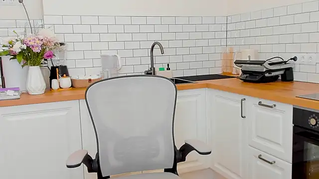 FieryHeart online show from September 13, 2025, 12:49 pm