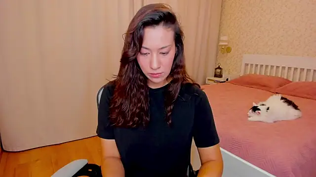 FieryHeart online show from December 5, 2025, 7:10 pm