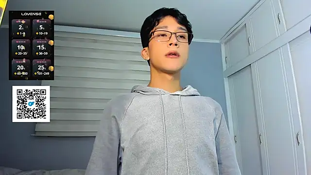 tom Howard online show from September 19, 2025, 3:41 am