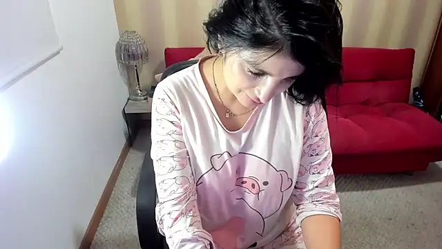 NicolettColin online show from April 1, 2026, 8:28 pm