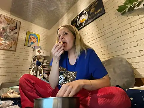 Angel girllovemy online show from February 18, 2025, 7:41 pm