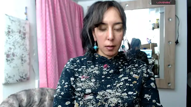 Bekkakinky online show from October 31, 2025, 11:28 pm