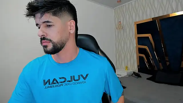 Petesevans online show from November 28, 2025, 11:18 pm