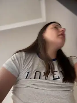 likaxxx online show from February 20, 2025, 6:24 pm