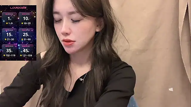 Tw Zoella online show from January 30, 2025, 4:24 pm